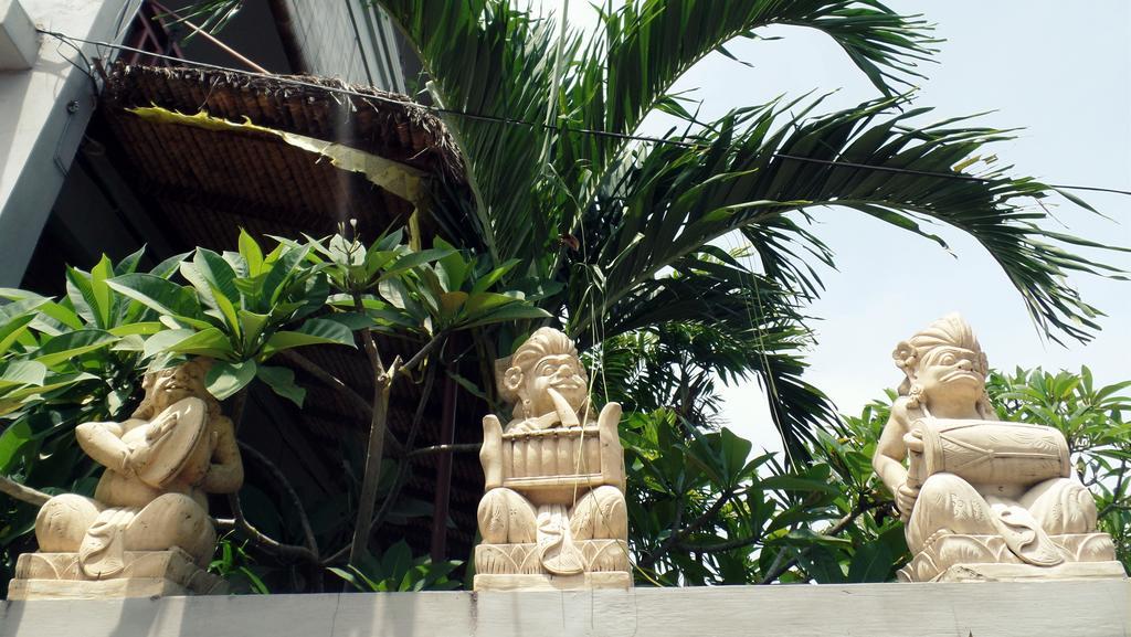 Matra Bali Surf Camp Hotel Canggu  Exterior photo